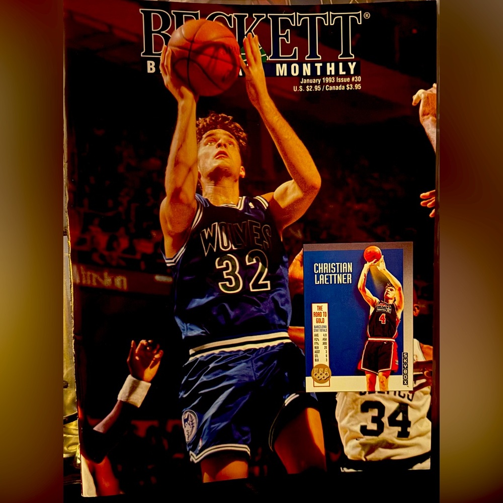 Beckett Basketball Monthly #30 January 1993 Christian Laettner Wolves Cover